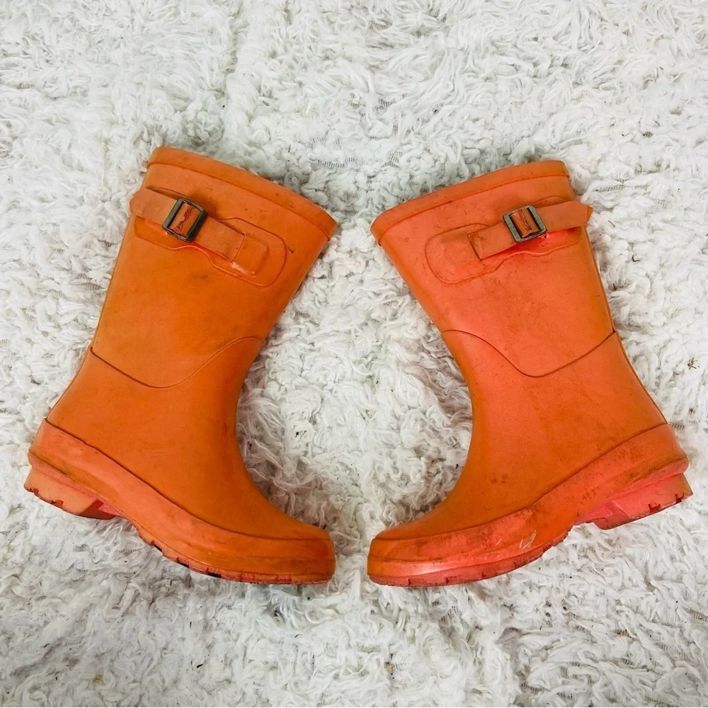 UNBRANDED kids Orange Rain Boots with Buckle size 11 / 12